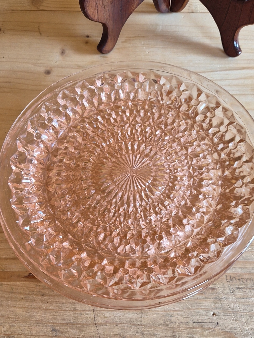 Depression Glass by Jeanette Pink Windsor Diamond  9 inch Plate